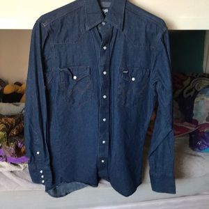 Wrangler jean button up
